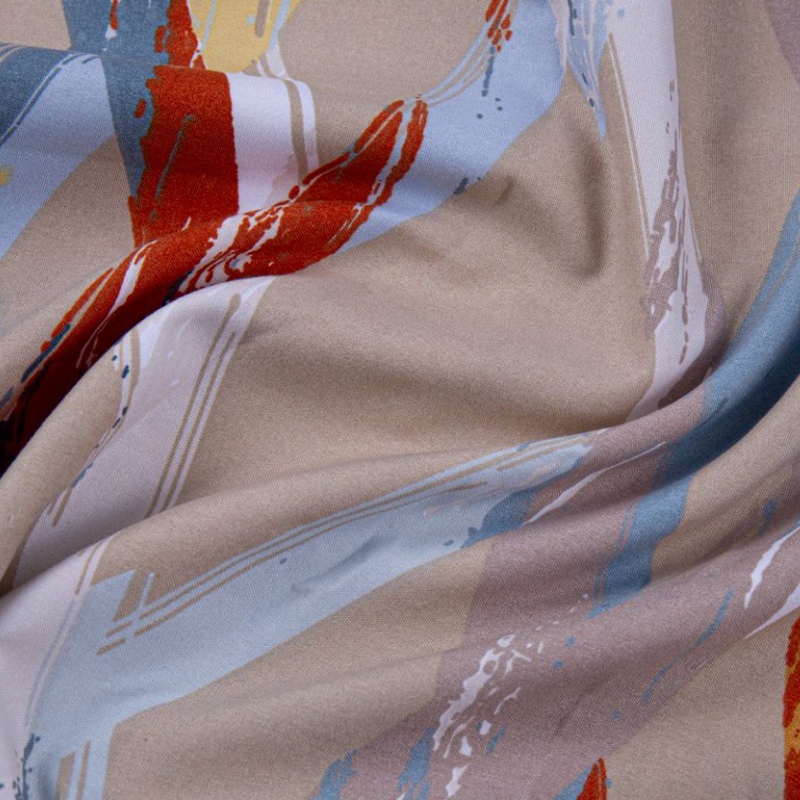 Bedruckter Stoff aus 100 % Polyester
