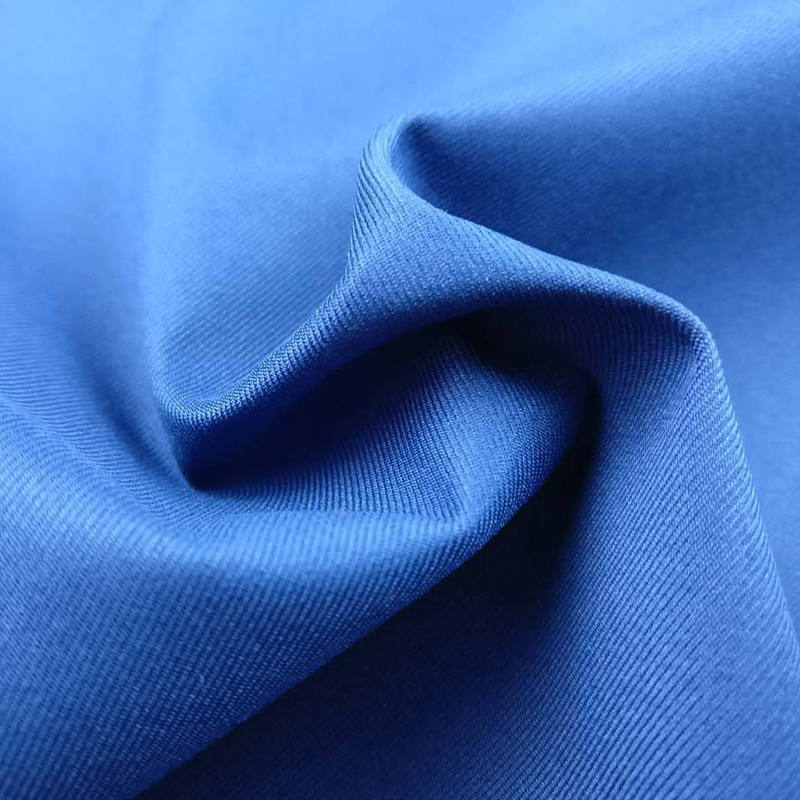 Was ist Polyester-Pongee-Stoff und warum wird er „regenfester Stoff“ genannt?