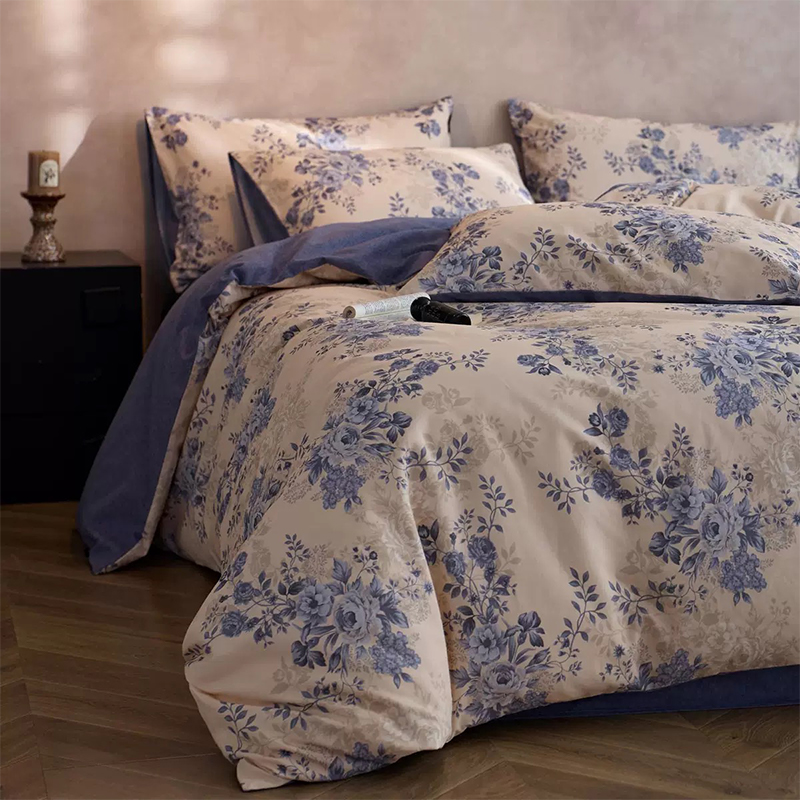 Ultraweiches, bedrucktes Bettwäscheset aus 100 % Polyester-Mikrofaser