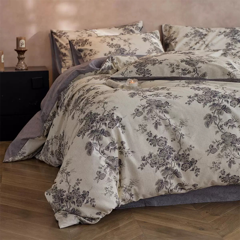 Ultraweiches, bedrucktes Bettwäscheset aus 100 % Polyester-Mikrofaser